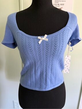 The Prairie by Rachel Ashwell Ribbed Scoop Neck Top - Dusty Blue. Size M.